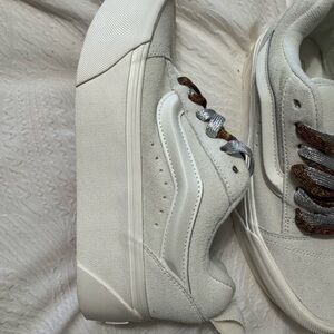 Vans Knu Skool cream shoes